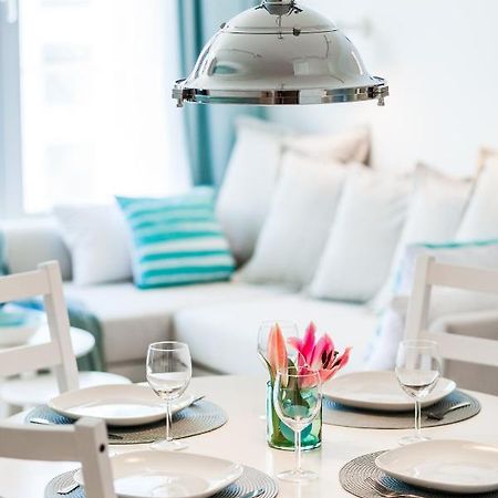 Plac Unii Aquamarine Premium Apartment Gdynia Luaran gambar