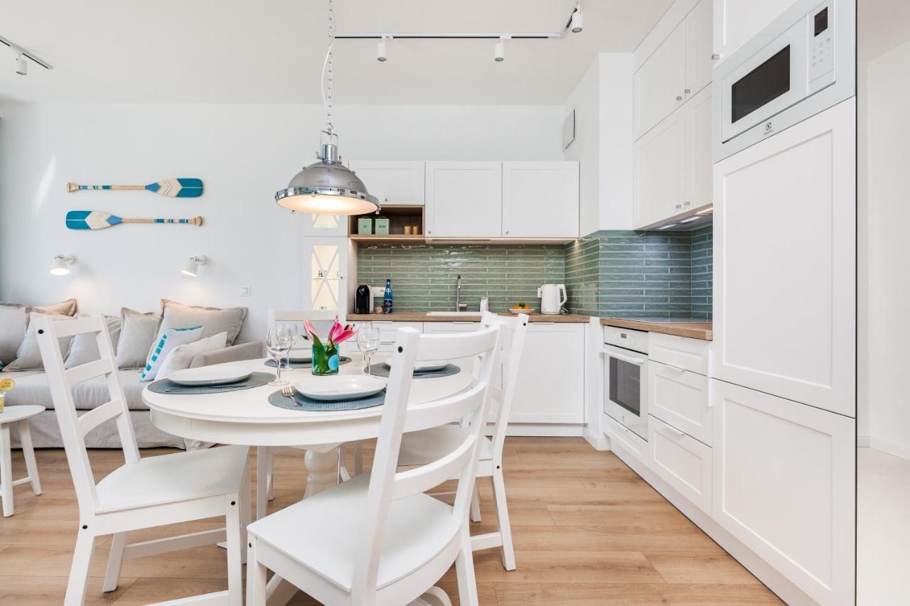 Plac Unii Aquamarine Premium Apartment Gdynia Luaran gambar