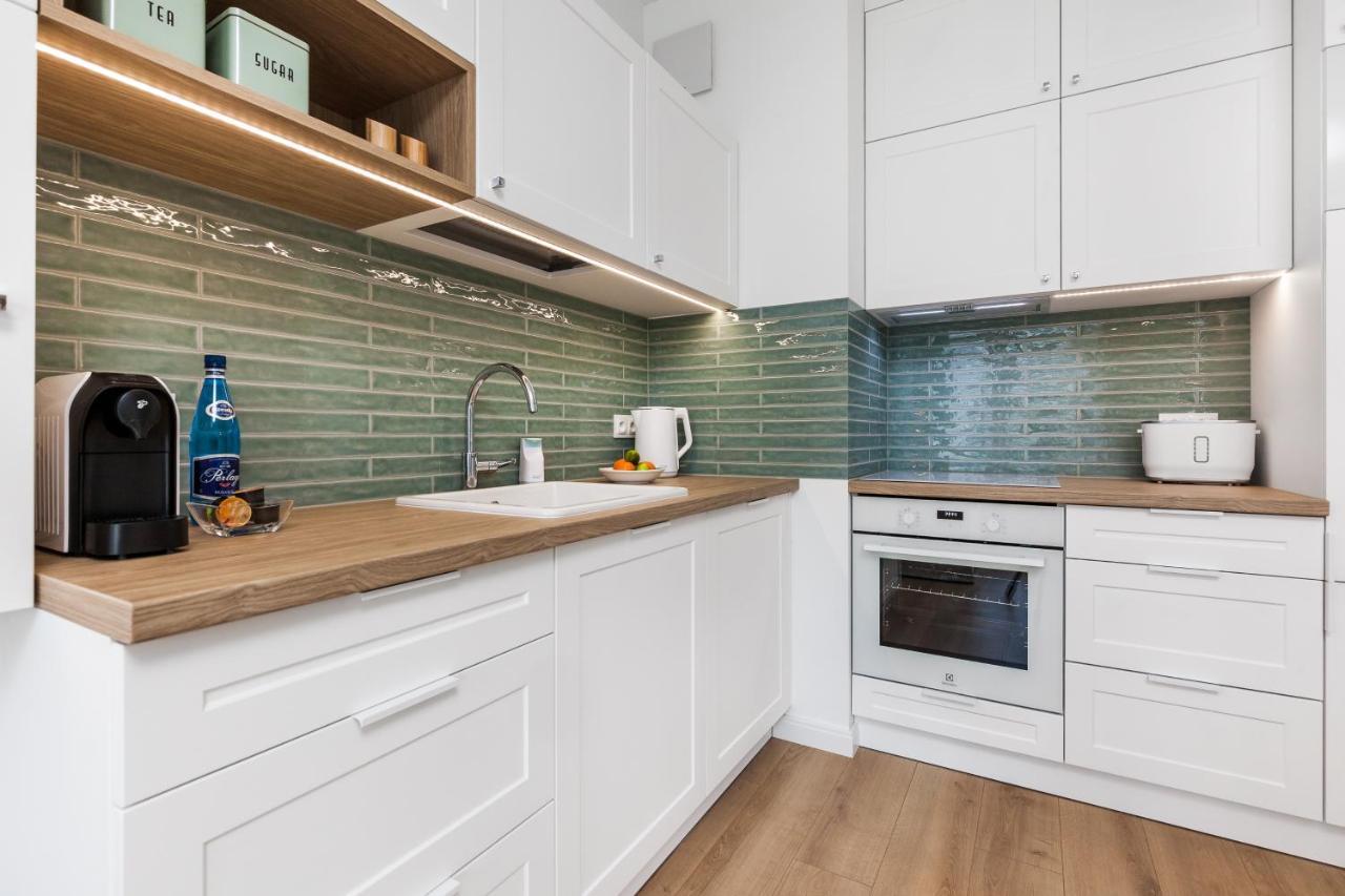 Plac Unii Aquamarine Premium Apartment Gdynia Luaran gambar